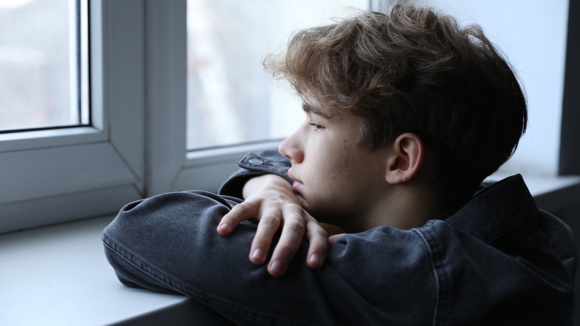 cocaine withdrawal timeline involves a rush of symptoms that begin almost as soon as cocaine wears off